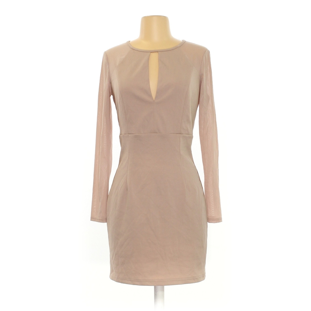 🔥3 for$15🔥SEXY BEIGE FOREVER 21 SHEER SLEEVE👗🔥